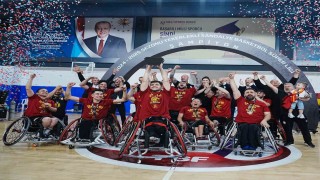 Tekerlekli Sandalye Basketbol Süper Liginde şampiyon Galatasaray