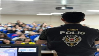 Tekirdağda polis ekiplerinden okullarda siber ve çocuk güvenliği eğitimi