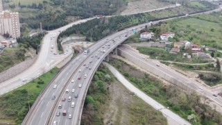 TEM otoyolunda trafik durma noktasına geldi