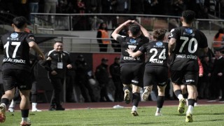 TFF 2. Lig: GMG Kastamonuspor: 2 - Altınordu: 0