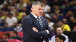 THY Euroleaguede yılın başantrenörü Sarunas Jasikevicius seçildi
