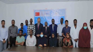 TİKAdan Somalideki De Martino Hastanesine tıbbi ekipman desteği