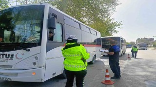 Toplu taşıma araçları ve ticari taksilere sıkı denetim