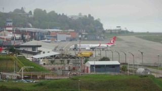 Trabzonda hava ulaşımına sis engeli bugün de devam ediyor