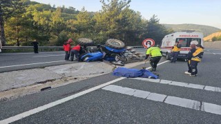 Traktör devrildi, sürücü hayatını kaybetti