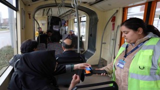 Travmalarda bilet kontrolünü otizmli bireyler yaptı