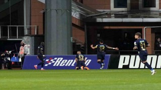 Trendyol Süper Lig: Kasımpaşa: 1 - Beşiktaş: 0 (İlk yarı)