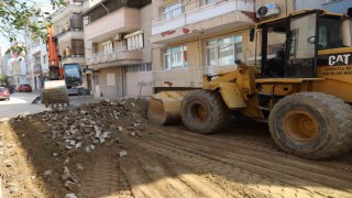 Turgutluda 12 sokakta yol çalışması yapılıyor