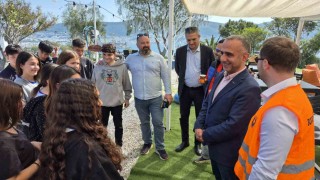 Turizm Haftasını temizlik yaparak kutladılar