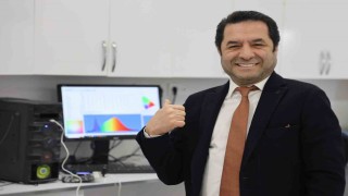 Türk profesörden bir ilk daha: Sarılık hastalığı tedavisi için fotonik sistem geliştirdi