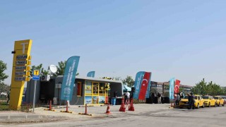 Üçevlerde modern taksi durağı hizmete açıldı