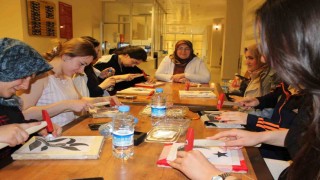 Üniversiteli gençlere filografi etkinliği düzenlendi