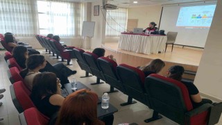 Üniversiteli gençlere jandarmadan kadına şiddet eğitimi