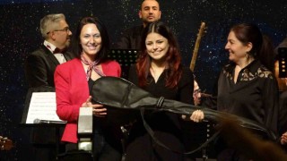 Uşakta ‘Liselerarası Halk Müziği Solo ses yarışması düzenlendi