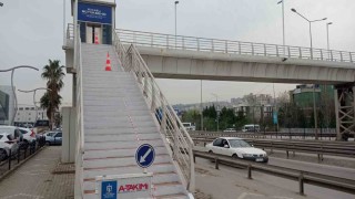 Üst geçitler bakım ve onarımdan geçiriliyor