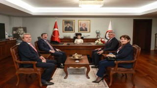 Vali Tavlı makamını ilkokul öğrencisine devretti