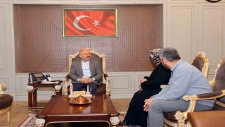 Vali Varolun halk buluşmaları devam ediyor
