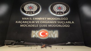 Vanda çok sayıda gümrük kaçağı malzeme ele geçirildi