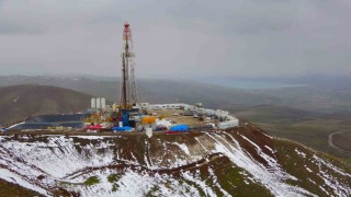 Vanda petrol arayışı: 200 tonluk dev sondaj kulesi kuruldu