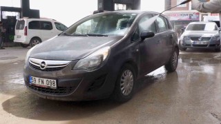 Vandaki oto yıkamacılarda çamur yoğunluğu