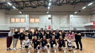 Vanın ev sahipliğinde genç voleybolcular parkeye çıkıyor