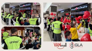 Vanmall AVM, sevgi evlerinde kalan çocukları ağırladı