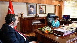 Vezirköprüde makamlar çocuklara emanet edildi