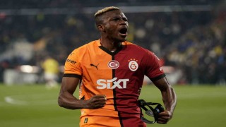 Victor Osimhen bu sezonki gol sayısını 28e çıkardı