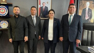 Yanık, TBMM’de Sanayi Temsilcilerini ve Üniversite Öğrencilerini Ağırladı