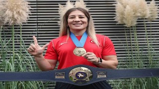 Yasemin Adar Yiğit, mindere veda etti