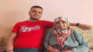 Yaşlı kadını tuzağa düşürüp 750 bin lira değerindeki altınlarını çaldılar