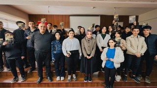 Yazar Sibel Oğuz, Yüksekovalı öğrencilerle buluştu