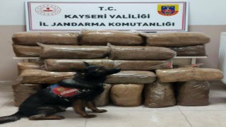 Yolcu otobüsünde kaçak tütün ele geçirildi