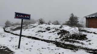 Yüksek kesimler beyaza büründü