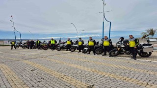Zorlu yolculuk sonrası motosikleti grup Manavgata ulaştı