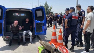17 yaşındaki genç arazi kavgasında tüfeği ateşledi, bir kişiyi ve yanlışlıkla babasını vurdu