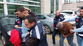 49 ilde düzenlenen operasyonda Samsunda gözaltına alınan 2 kişi adliye sevk edildi