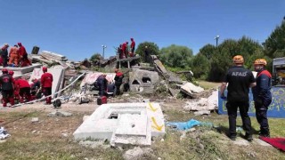7.2lik deprem senaryosu: 13 ilden destek ekip geldi