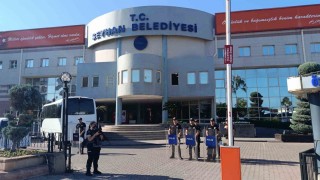 Adana Seyhan ve Ceyhan belediyelerine operasyon