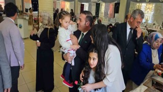Adilcevazda yılsonu sergisi büyük ilgi gördü