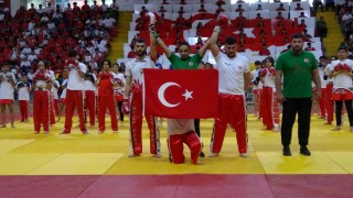 Adıyamanda 19 Mayıs coşkuyla kutlandı