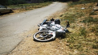 Adıyamanda, motosiklet devrildi: 1 yaralı