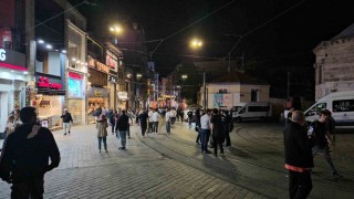 AFAD: Marmara Denizi Büyükçekmece açıklarında saat 23.36da 4.0 büyüklüğünde deprem meydana geldi.