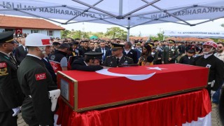 Afyonkarahisar kahramanını uğurladı