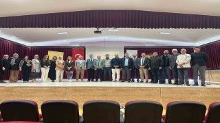 Afyonkarahisarda Edebiyat Akademisinde Mehmet Akif Ersoy anıldı