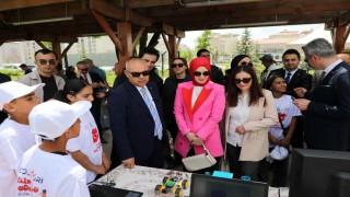 Ağrıda Geleneksel Bilim Dolu Günler bilim şenliği büyük bir coşkuyla başladı