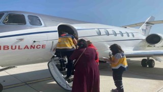 Ağrıda karaciğer yetmezliği teşhisi konan 2 yaşındaki çocuk, ambulans uçakla Ankaraya nakledildi