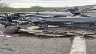 Ağrıda trafik kazası: 2 ölü, 8 yaralı