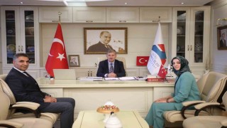 AİÇÜde kadın akademisyene anlamlı görev:
