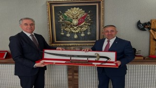 AK Parti Bilecikte yerel yönetimler gündemi ele alındı